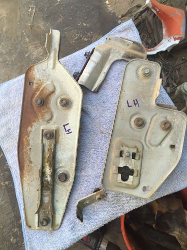 1970 1971 torino gt coupe fastback door window glass brackets parts lh