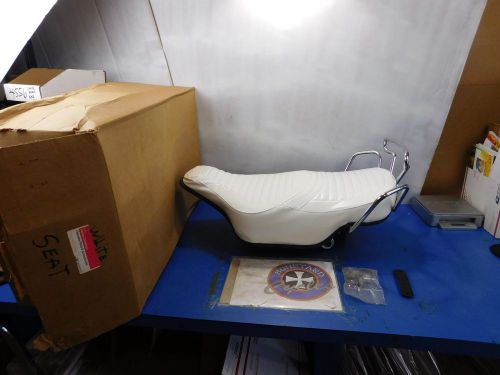 New vintage white harley shovelhead comfort flex seat fl 77-80 w spring 52534-77