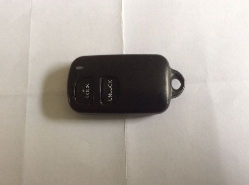 Three button remote entry fob fcc id:elvatdd