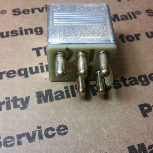 94-00 mercedes c230  multi purpose relay 12v 30a 0015420219 off 1995 c220 w202