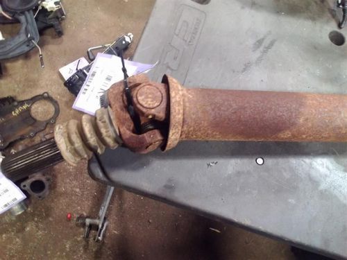 13 chevy silverado 1500 front drive shaft 267697