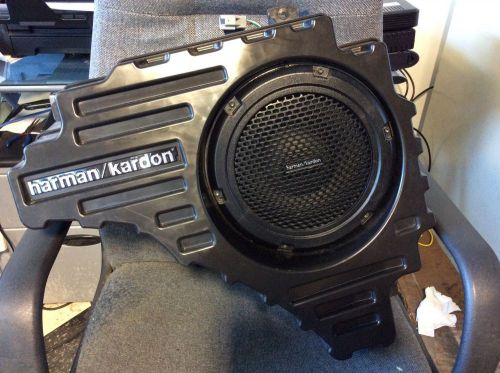 2014 2015 jeep grand cherokee srt 8 harman kardon audio subwoofer speaker oem