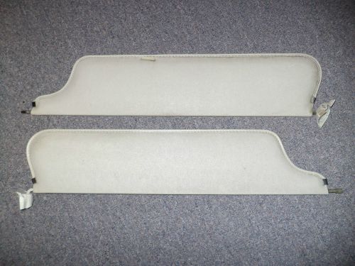 1969 ford ranger f-100 f-250 f-350 pair of gray/white sun visors original fomoco