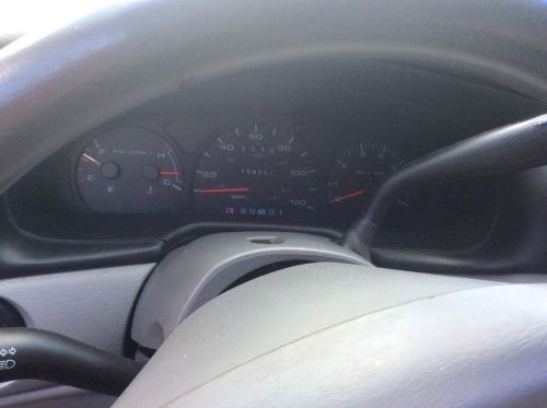 2002 ford taurus speedometer and gauge cluster