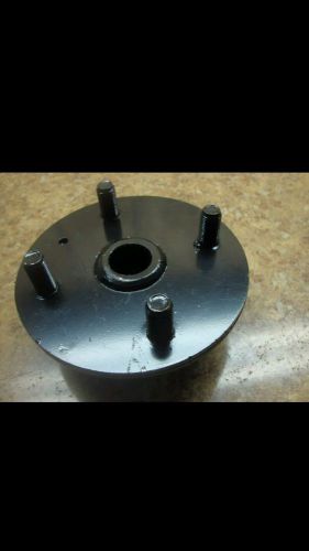 Polaris rear hub oem# 1520102-067