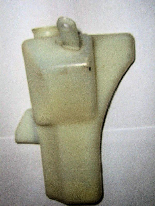 1993-96 mitsubishi mirage coolant fluid reservoir overflow rescovery tank oem