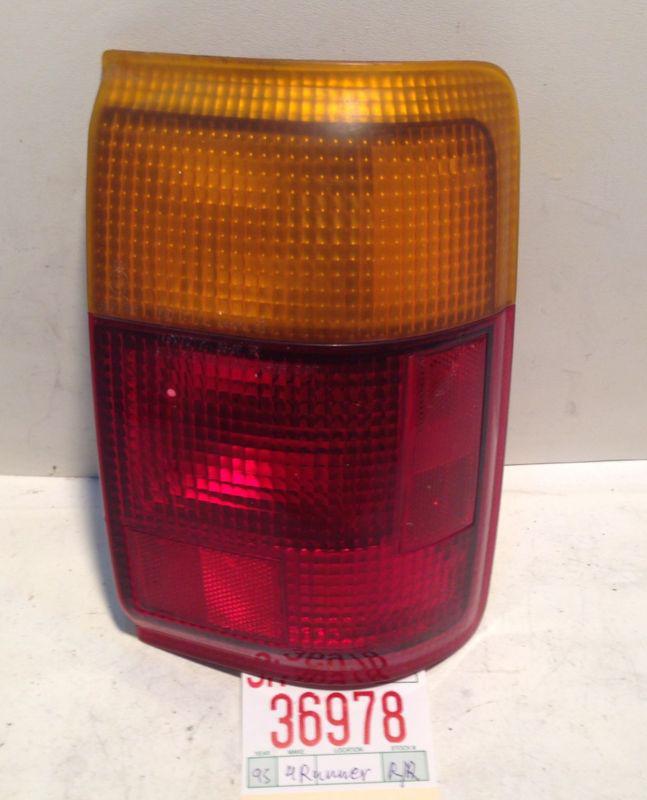 Oem 1993 1994 1995 toyota 4runner right passenger tail light