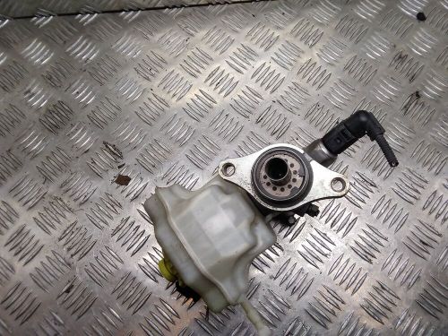 Vw touareg 7la, 7l6, 7l7 brake cylinder 03350884911 2.50 diesel 128kw 12218896-