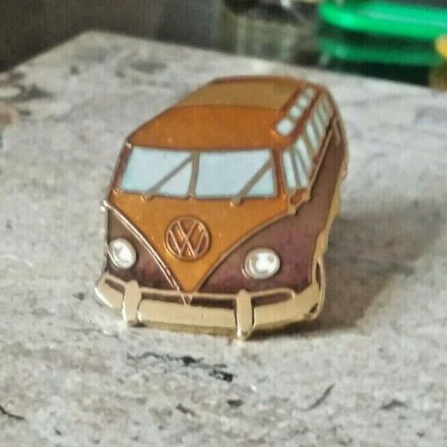 Volkswagen -vw type 2 t1 van lapel pin - badge (1)