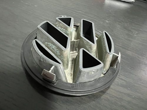 Volkswagen front grille emblem  oem genuine  vw 191853601h