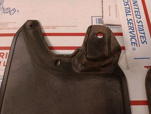 1989-1995 toyota pickup truck 2wd front mud flap splash guard pair set 89-95 oem