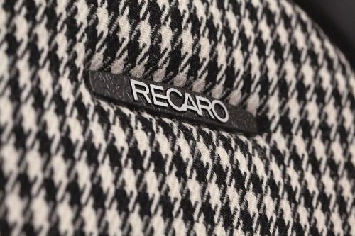 Recaro classic ls seat - black leather/pepita fabric