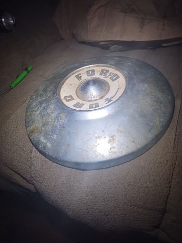 1970&#039;s vintage hubcap     only have one