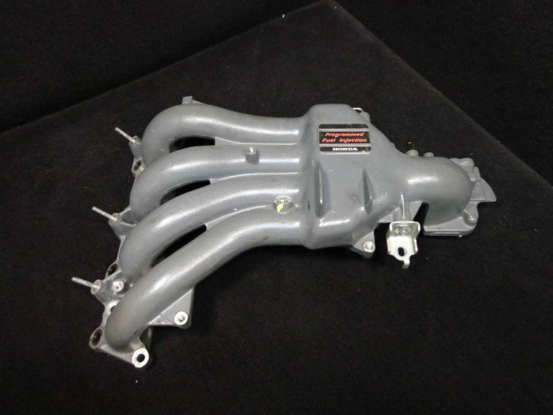 Intake manifold~ honda 1999,2000 115 hp and 130 hp four stroke motor part (465)