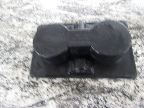 1998-2002 toyota land cruiser lexus lx470 center console cup holder 58823-6002a