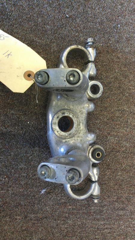 Used factory oem upper triple tree clamp yamaha virago xv1000 1984 1985