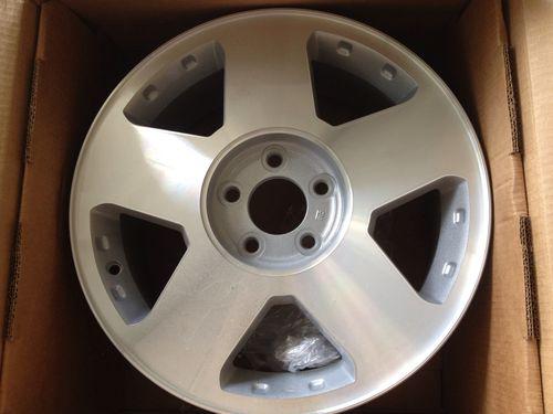 07033u20 - 04-07 saturn vue 17" factory original style wheel rim 5x114.3