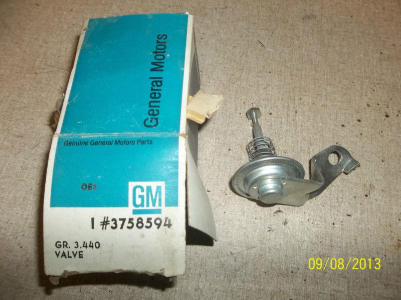 1959-1963 nos gm carburetor dashpot 3758594 