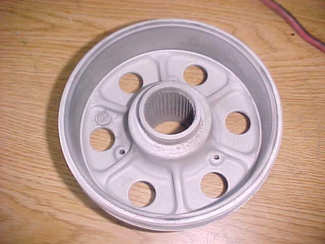 Honda atc 125 m 3 wheeler rear brake drum an shoes.nice clean used.