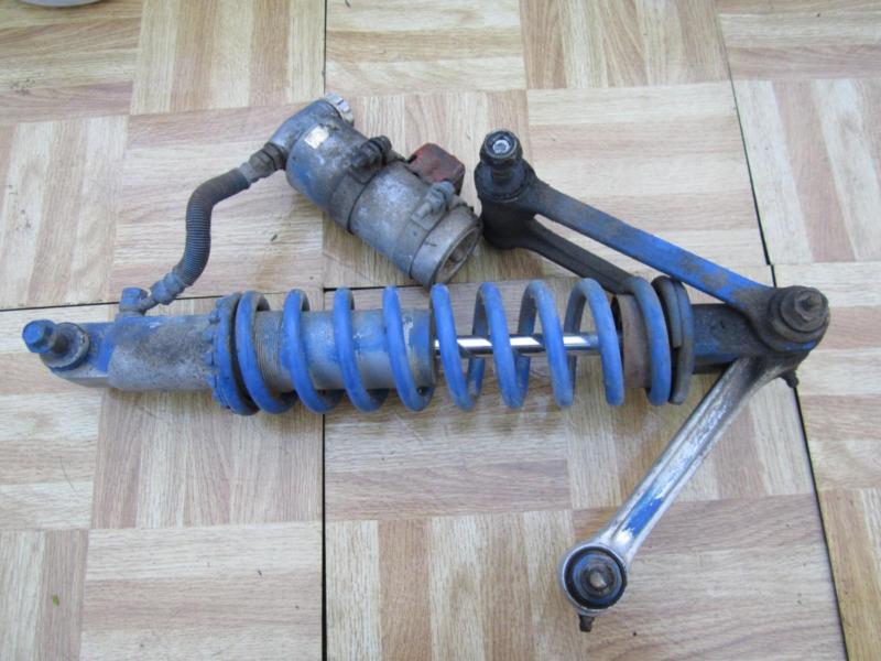 (c) 1985 1986 honda atc250r atc 250r .. rear shock & linkage