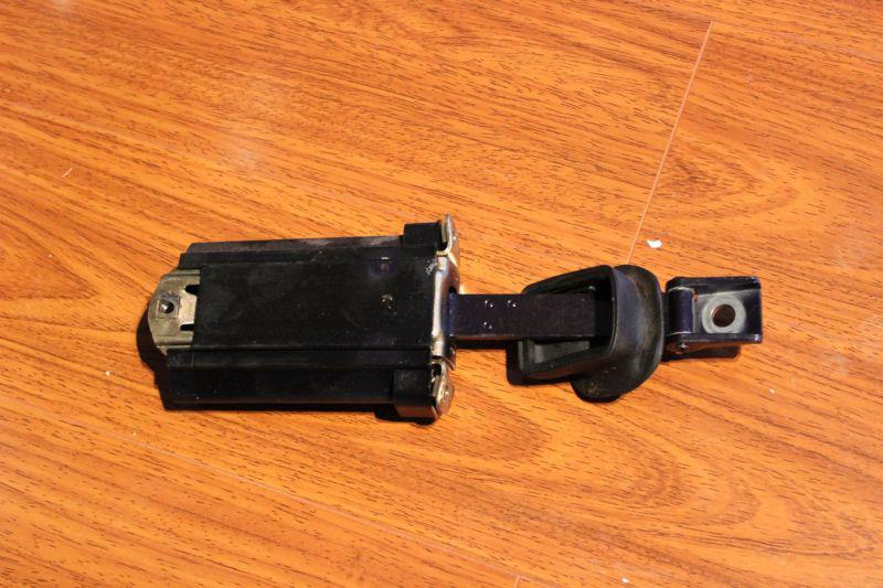 Mercedes w210 e-class front door check arm holder driver/left passenger/right