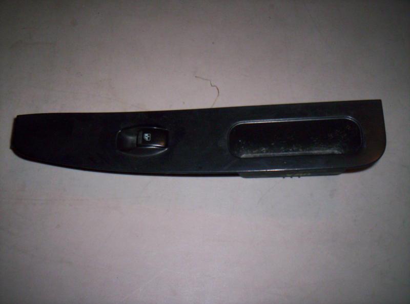 02 03 04 05 kia sedona rt front power window switch 