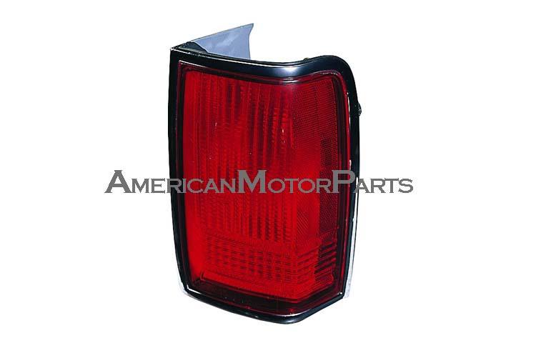 Passenger replacement tail light w/o emblem 90-97 lincoln town car f5vy13404a