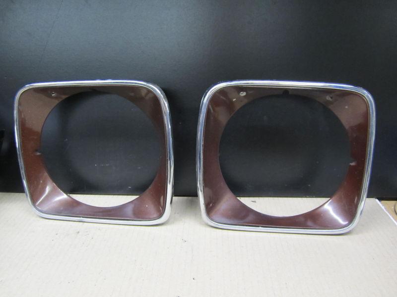 Mercury monarch 75 76 77 1975-77 headlight bezel set chrome - brown  rh & lh