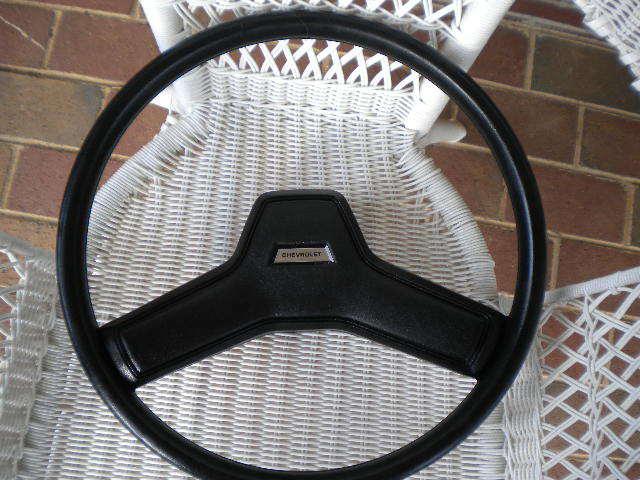 1982-88 chevrolet  truck van steering wheel