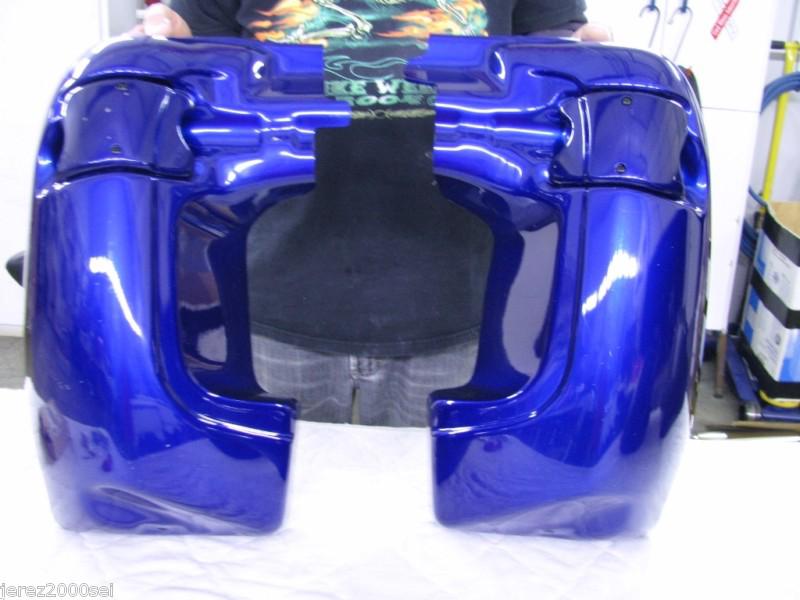 Harley davidson very nice used ultra lower fairings(cobalt blue)+boxes+newhdware