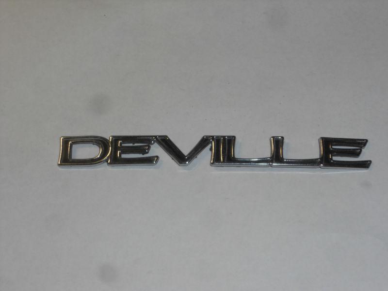 Gm door emblem 97 98 99 cadillac deville 