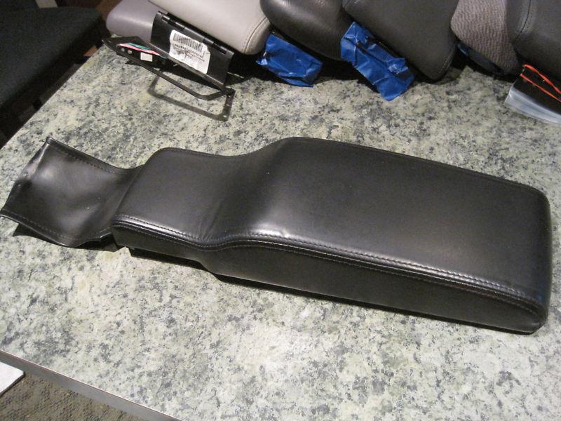 1993 cadillac deville front center armrest console lid  black leather nice