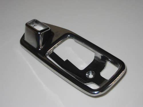 73-80 mercedes w116 300sd 450sel passenger door handle trim- r/h