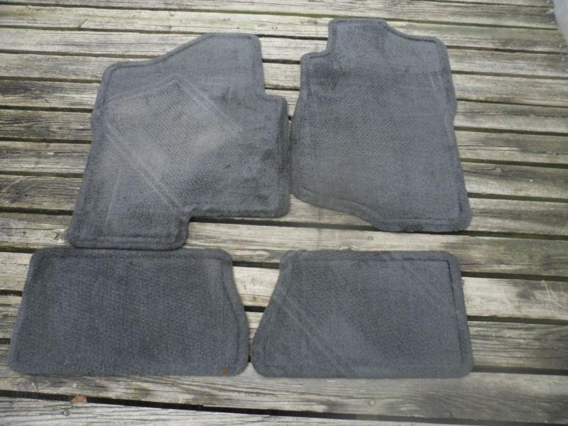 2007-2012 chevy tahoe factory floor mats (charcoal)