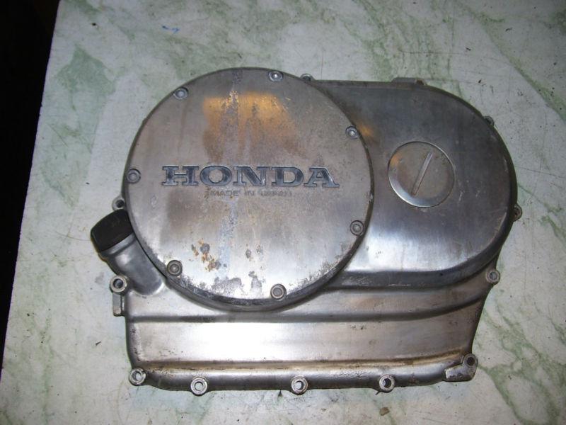 1983 honda vt750c, 1984-5 vt700c inner & outer clutch covers (c8,3)