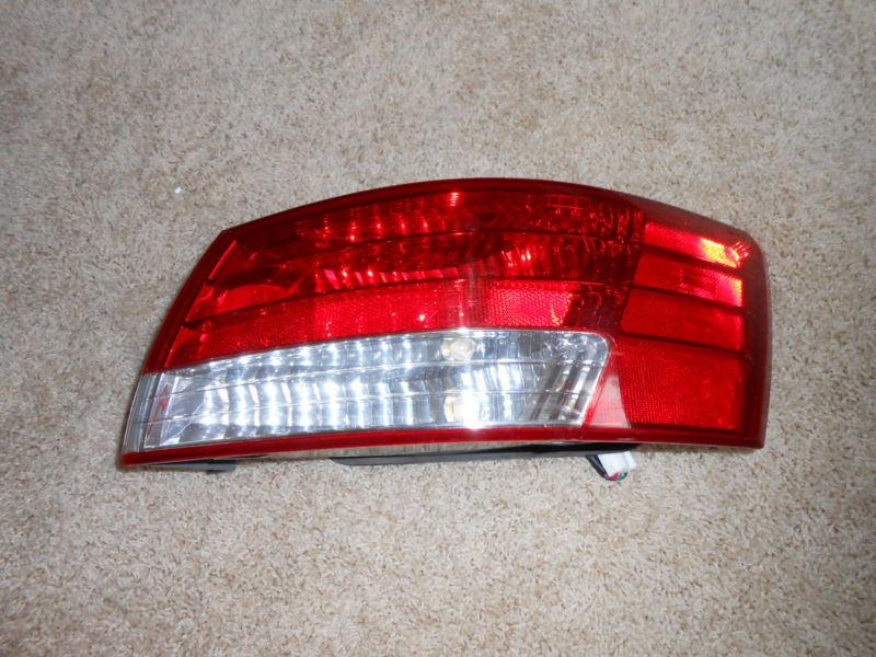 2006 2007 2008 hyundai sonata right (passenger side) tail light oem