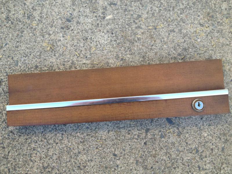 Mercedes w108 250 s 250 se 280 s 280 se glove box wood door oem