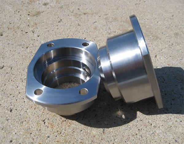 9" ford big ford new-style - 3/8" - torino housing bearing ends - new!!!!!