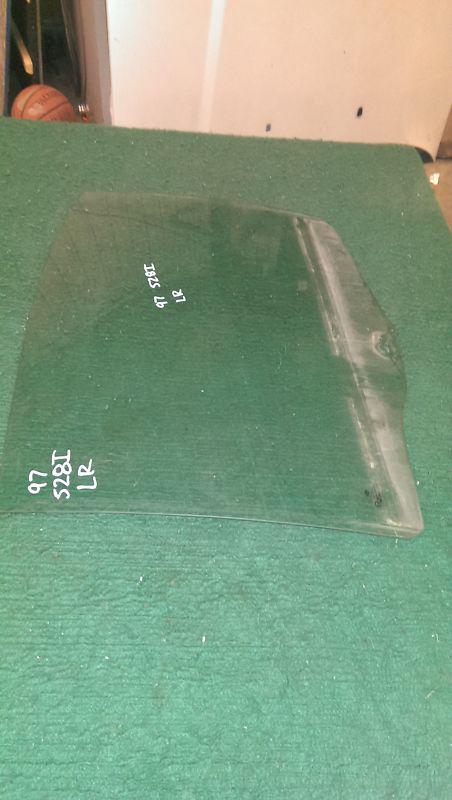 1997 bmw 528i 2.8l driver rear door glass