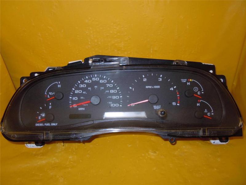 04 excursion ford f350sd f250sd speedometer instrument cluster dash 179,171