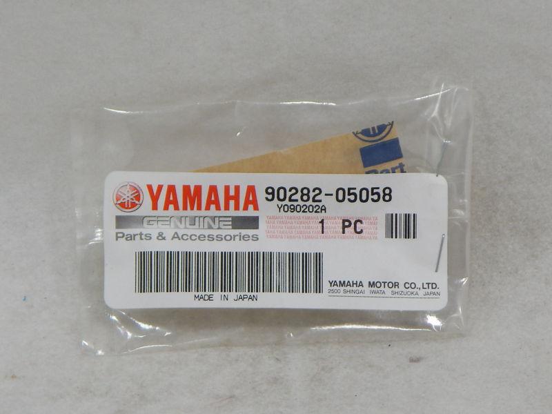 Yamaha 90282-05058 key straight *new