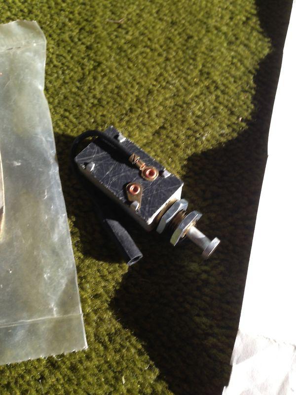 Mopar plymouth dodge chrysler 85-90 minivan dome light switch  oem nos