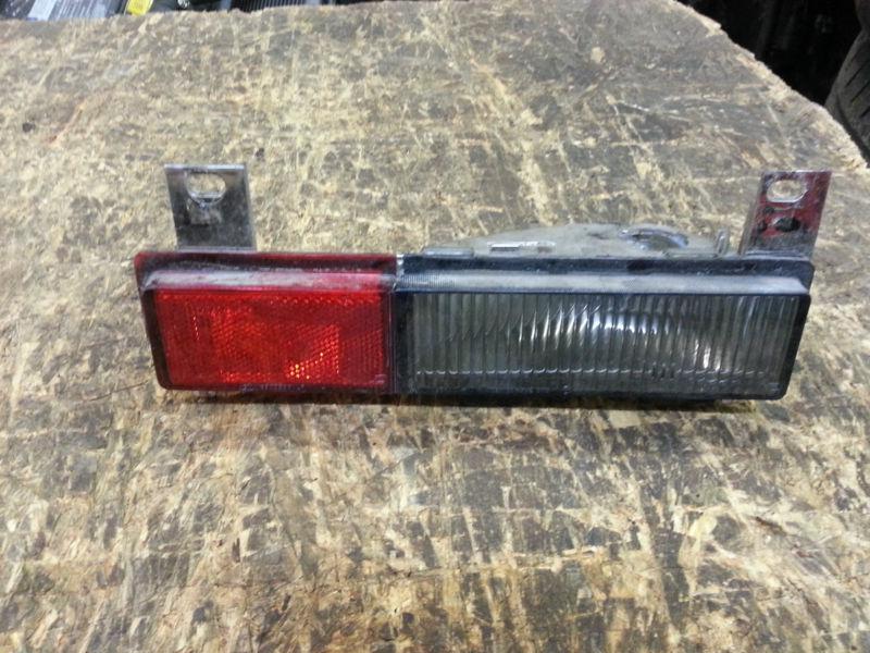 91-96 c4 corvette rear marker light rh passenger side