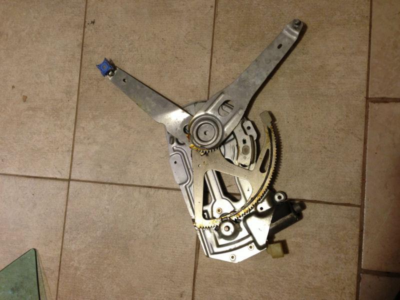 Volvo left front door window regulator with motor xc70 v70 s60 99 00 01 02 03-09