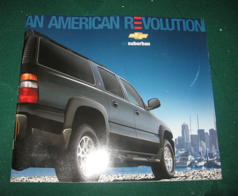 2005 chevy suburban sales brochure; ls; z71; lt; 30 pgs; includes cd