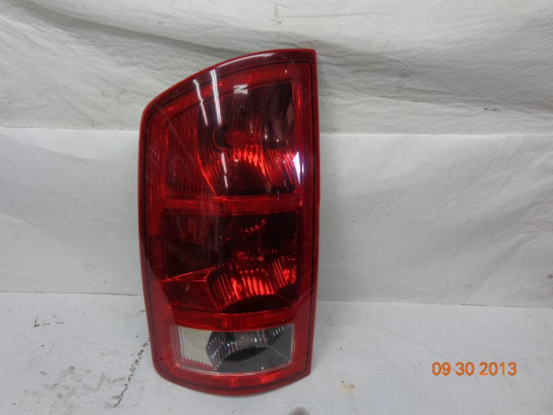 2002 2003 2004 2005 2006dodge ram tail light driver side taillight blinker