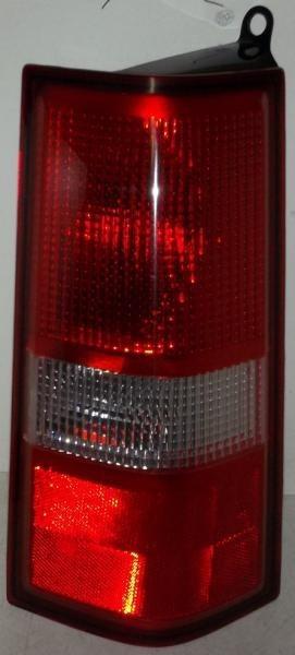 2003-2012 express 1500 passenger tail light 1270049