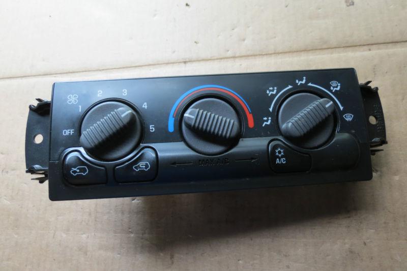 Read first 99-02 chevy silverado sierra tahoe ac climate control oem # 09361355