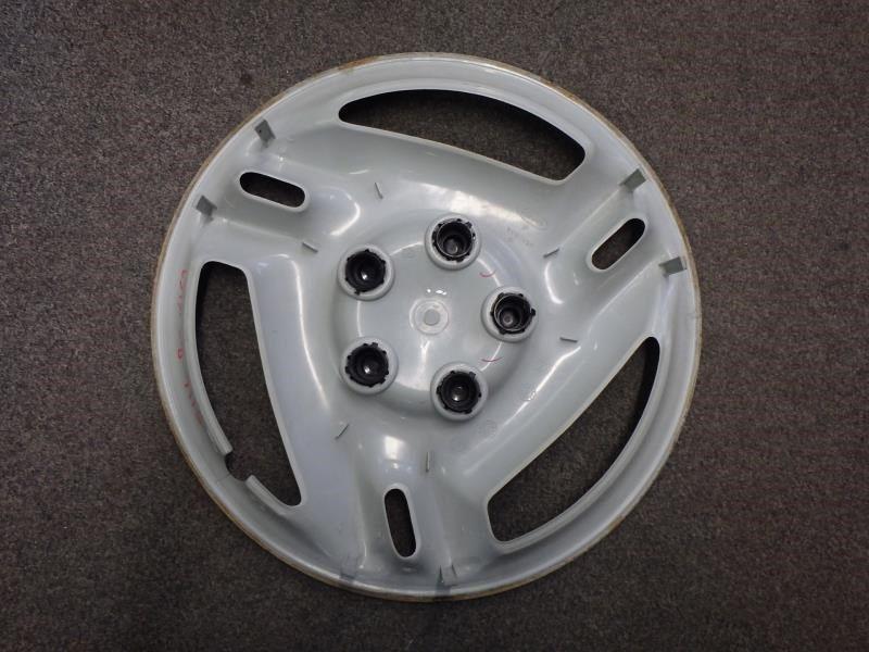 99 00 01 02 03 04 05 grand am wheel cover