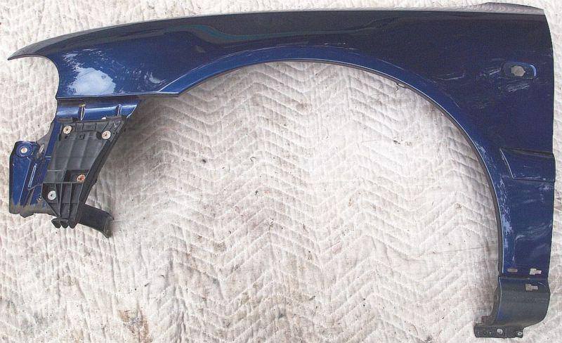 2001 dark blue audi a4 drivers side fender